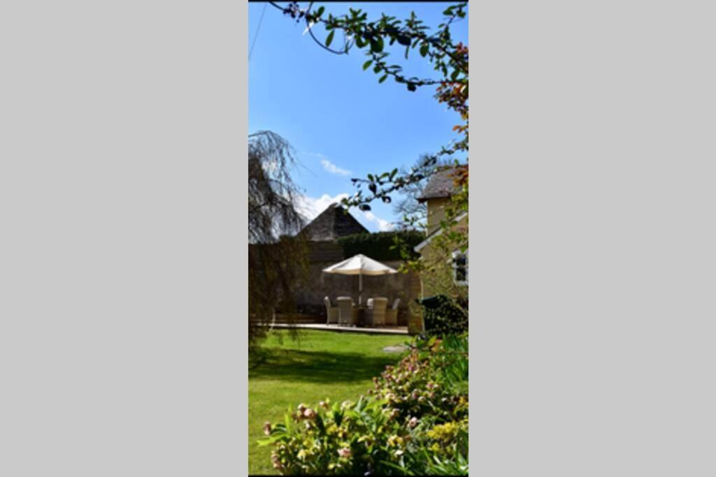 Cross Keys Cottage Holiday Let 毕晓普斯堡 外观 照片